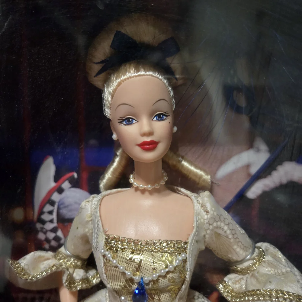 Barbie Secret of the Three Teardrops Doll - Picture 3 of 10